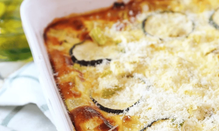 imagem destaque Lasanha de abobrinha, tomate e queijo para dias mais frescos