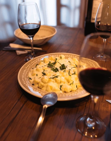 imagem destaque Harmonização de vinhos com massas: sugestões perfeitas para cada momento da ceia